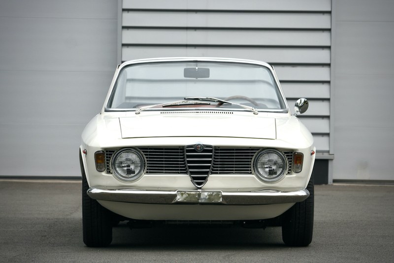 1965 Alfa Romeo Giulia - 4