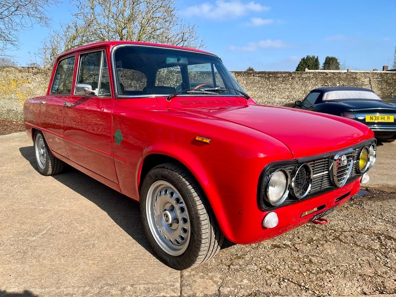 fantastic 1977 Alfa Romeo Giulia Nuova Super 1.8 lhd