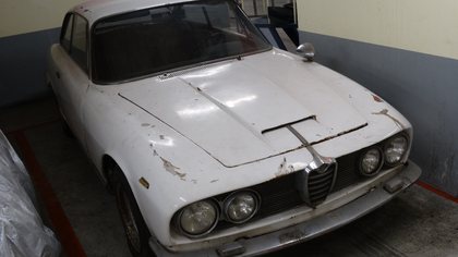 1963 Alfa Romeo 2600 Sprint by Carrozzeria Bertone, project