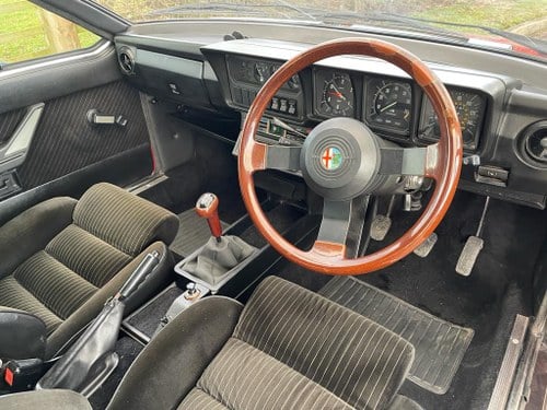 1983 Alfa Romeo GTV 2000 - 5