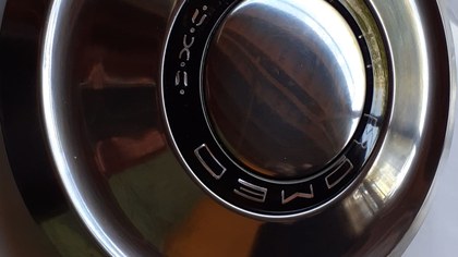 Hub caps for Alfa Romeo Giulia and Duetto