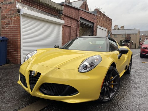 2016 Alfa Romeo 4C Tbi Spider S-A