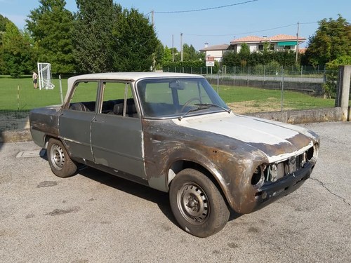 1971 Alfa Romeo Giulia 1600 Super