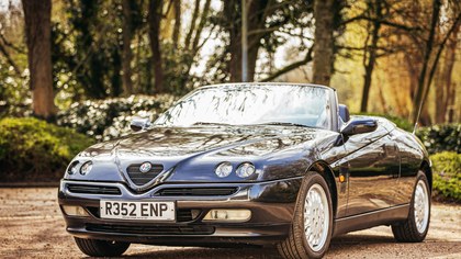 1998 Alfa Romeo Spider T Spark 16 V