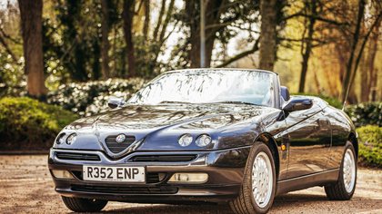 1998 Alfa Romeo Spider T Spark 16 V