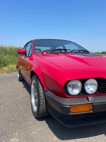1985 Alfa Romeo GTV - 2