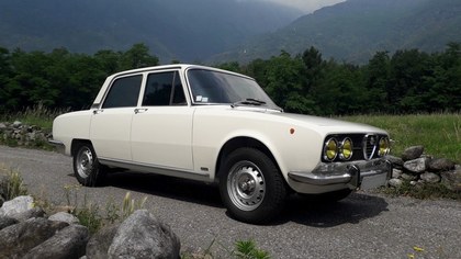 1973 alfa romeo 2000 berlina 105.12