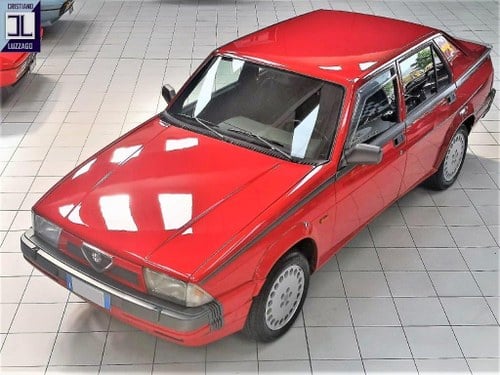 1991 Alfa Romeo 75
