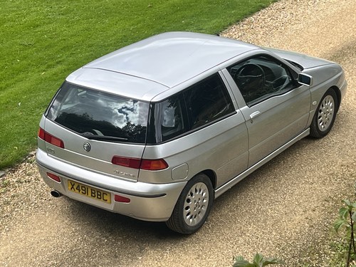 2000 Alfa Romeo 145 T-Spark 16V