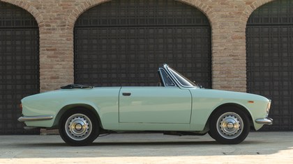 ALFA ROMEO GIULIA GTC - 1965