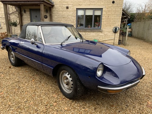 1976 Alfa Romeo 2000 Spider Veloce