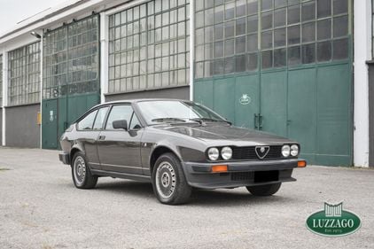 Picture of ALFA ROMEO ALFETTA GTV 2000 S2 1981