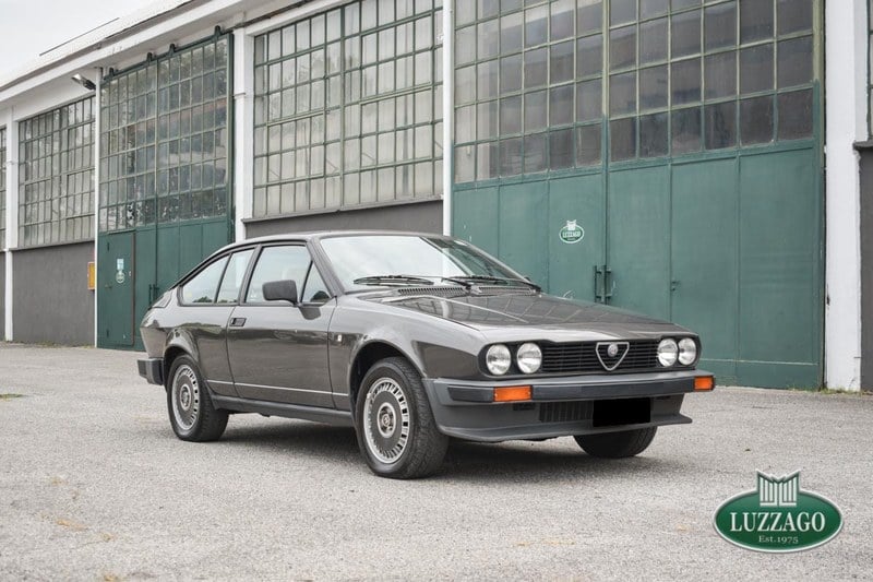 1981 Alfa Romeo GTV - 1 1981 Alfa Romeo GTV - 1