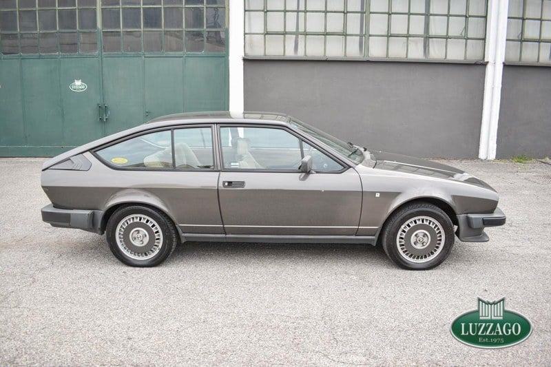 1981 Alfa Romeo GTV - 2 1981 Alfa Romeo GTV - 2
