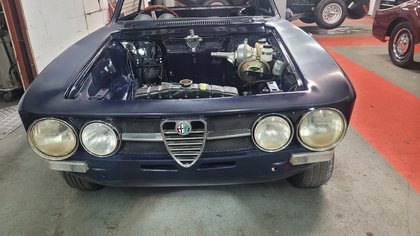1971 Alfa Romeo 1750 GTV (Restoration Opportunity)