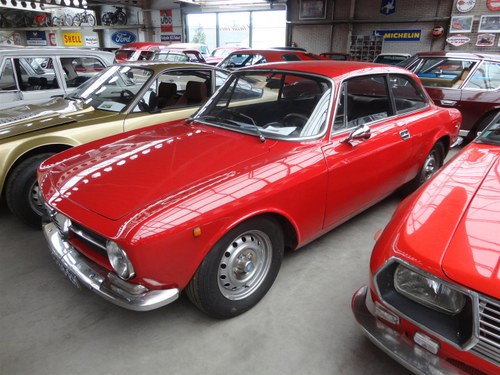 1971 Alfa Romeo GT - 5