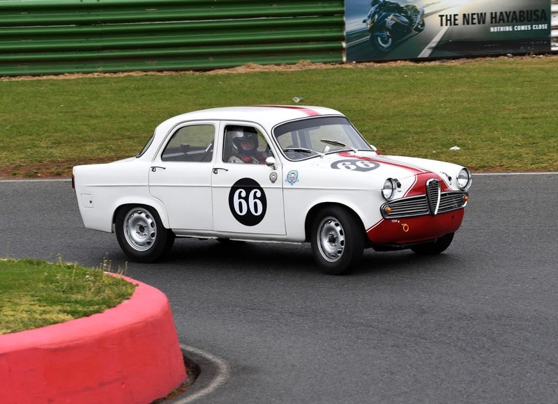 1962 Alfa Romeo Giulietta - 2 1962 Alfa Romeo Giulietta - 2