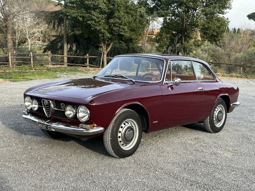 1969 Alfa Romeo 1750 GT Veloce - TARGA ORO For Sale