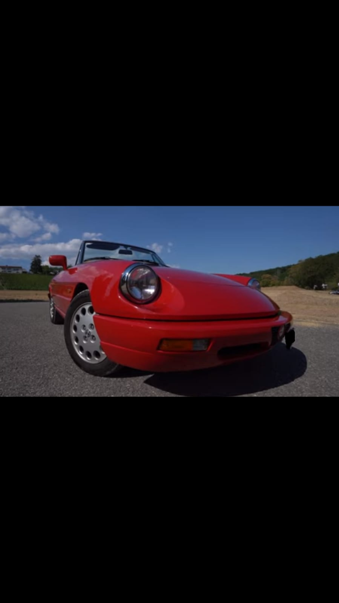 1991 Alfa Romeo Spider (Duetto)