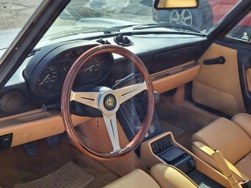 1990 Alfa Romeo Spider (Duetto) - 8