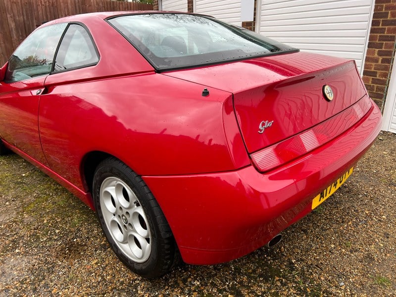 1999 Alfa Romeo GTV - 7