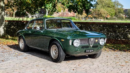 1968 Alfa Romeo GTA-R 105 Coupe, 205bhp Twin spark.