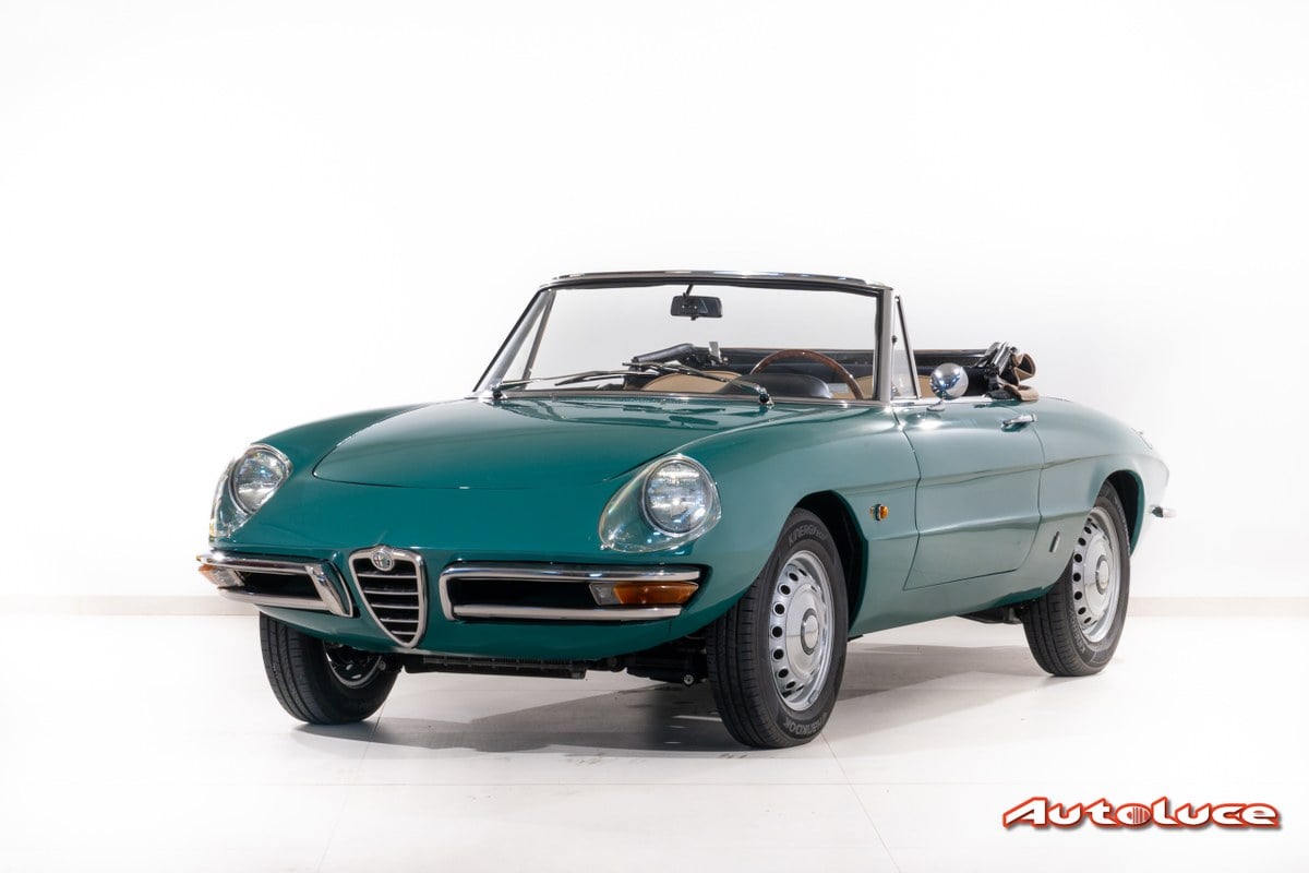 1966 Alfa Romeo Spider (Duetto)