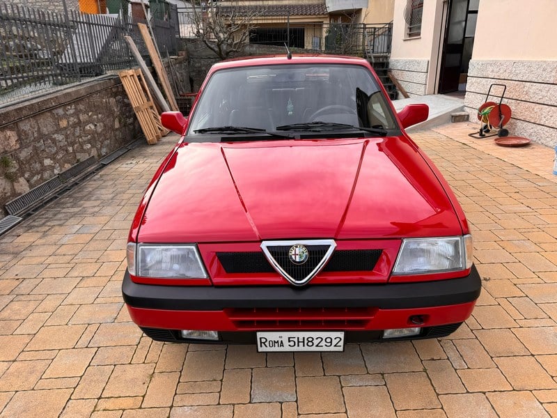 1993 Alfa Romeo 33