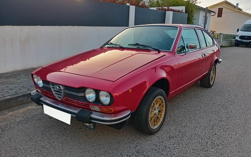 Alfa Romeo GTV 2000 (picture 1 of 9)