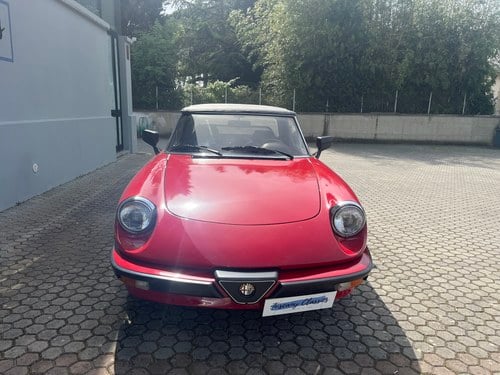1990 Alfa Romeo Spider (Duetto)