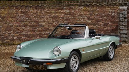 Alfa Romeo Spider 2.0 One owner example!! Bodywork and inter