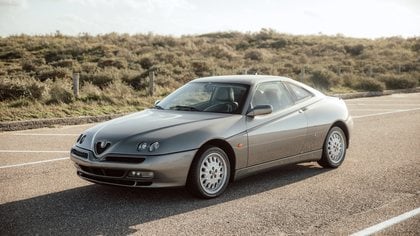 Alfa Romeo  GTV 2.0 V6 Turbo