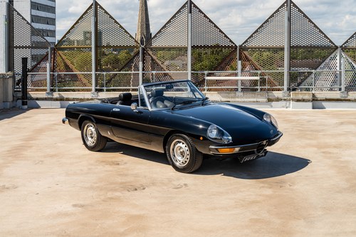 1977 Alfa Romeo Spider Veloce 2000 Series 2 Kamm Tail RHD For Sale