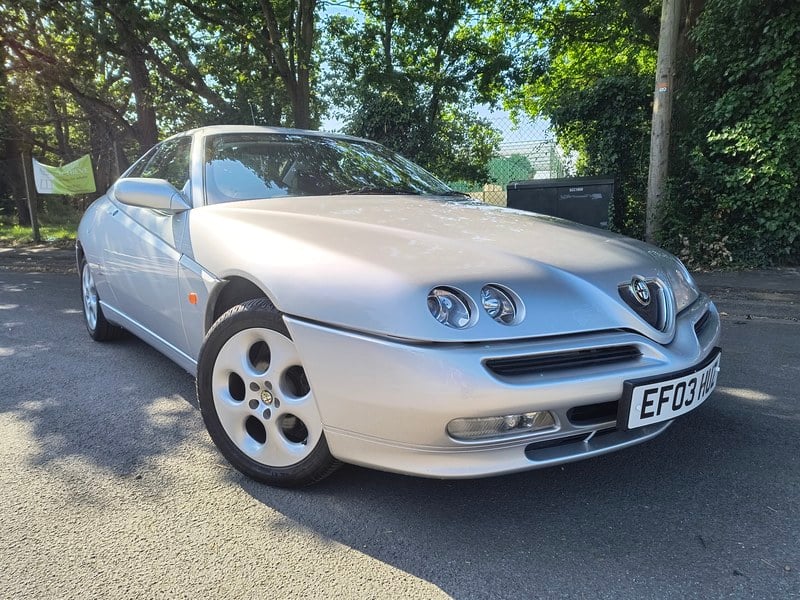 Rapid Classics: Eine Suche. Alle Oldtimer. 18 » Rapid Classics: Eine Suche. Alle Oldtimer. 2003 ALFA GTV 2,O TWIN SPARK, RARE CAR, 69K ONLY, FSH