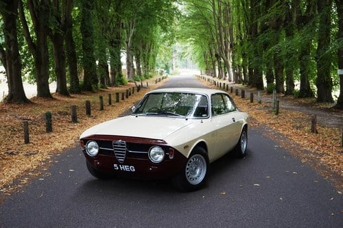 Stunning 1968 Alfa Romeo GT Junior 1300 Step Front