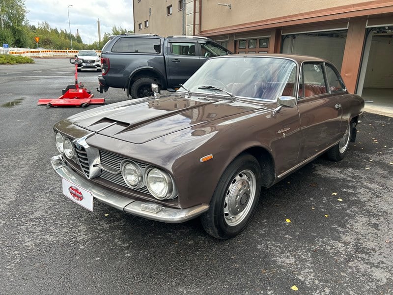 Alfa Romeo 2600 Sprint RHD
