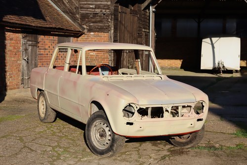 1970 Alfa Romeo Giulia Super RHD Project VENDIDO