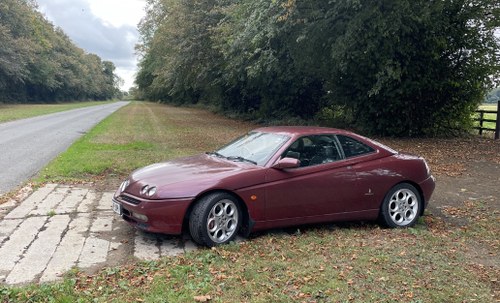 2001 Alfa Romeo GTV 916