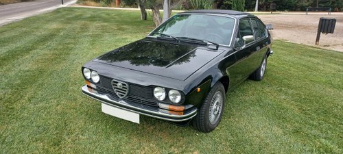ALFA ROMEO GTV 2000 - 1979 A vendre