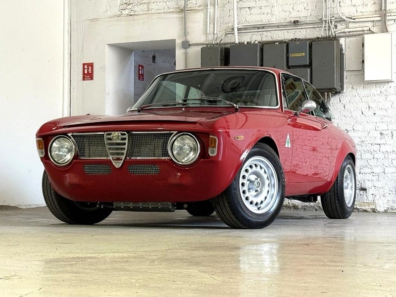 1966 ALFA ROMEO Giulia GT veloce