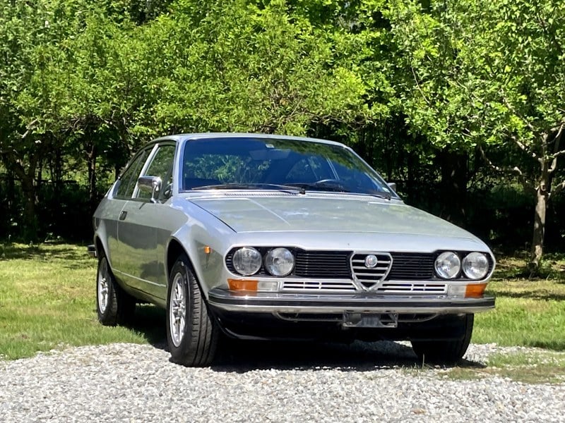 Rapid Classics: Eine Suche. Alle Oldtimer. 19 » Rapid Classics: Eine Suche. Alle Oldtimer. 1978 Alfa Romeo Alfetta GTV 2000, 2 Hand, 89 K Km!