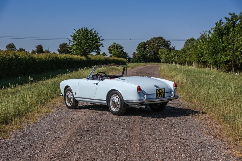1957 Alfa Romeo Giulietta - 2 1957 Alfa Romeo Giulietta - 2