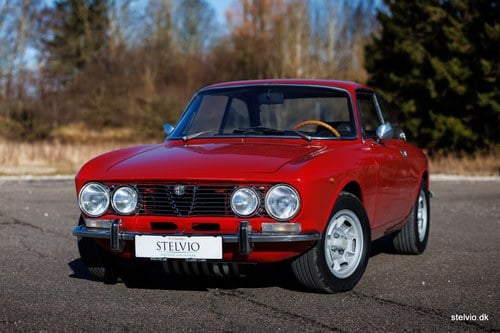 1972 Alfa Romeo 2000 GT Veloce - original and restored SOLD