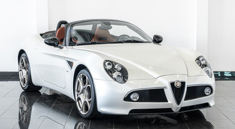 2010 Alfa Romeo 8C Spider - 1 2010 Alfa Romeo 8C Spider - 1