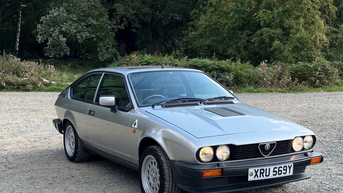 Alpha Romeo 80s 1982 Alfa Romeo GTV Silver Manual, 5 speed Right Hand Drive in ...