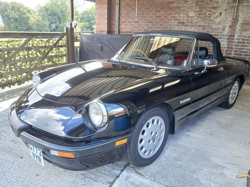 1990 Alfa Romeo Spider Quadrifoglio Verde Right Hand Drive