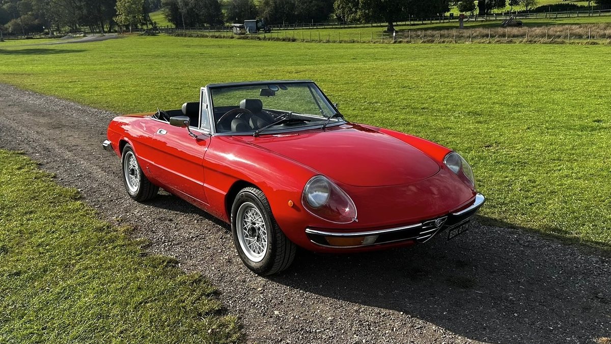 1974 Alfa Romeo Spider Red Manual Right Hand Drive In Burley United 1974-alfa-romeo-spider-red-manual-right-hand-drive-in-burley-united