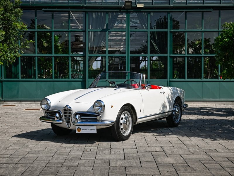 Tapis de sol et de coffre pour Alfa Romeo Giulietta type 940 à partir Tapis de sol et de coffre pour Alfa Romeo Giulietta type 940 à partir