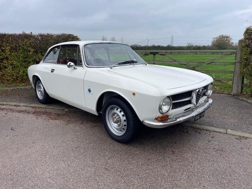 1975 Alfa Romeo GT JUNIOR 2000 SOLD