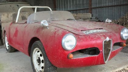 Alfa Romeo Spider Veloce 1750